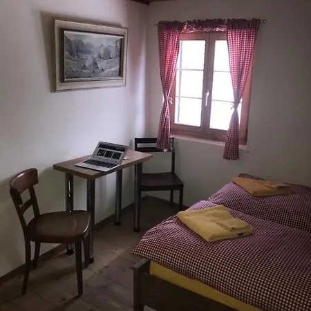 Guest house Battagliahutte