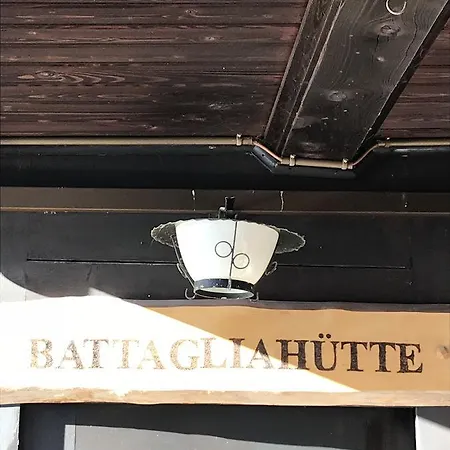 Battagliahutte Гостевой дом *